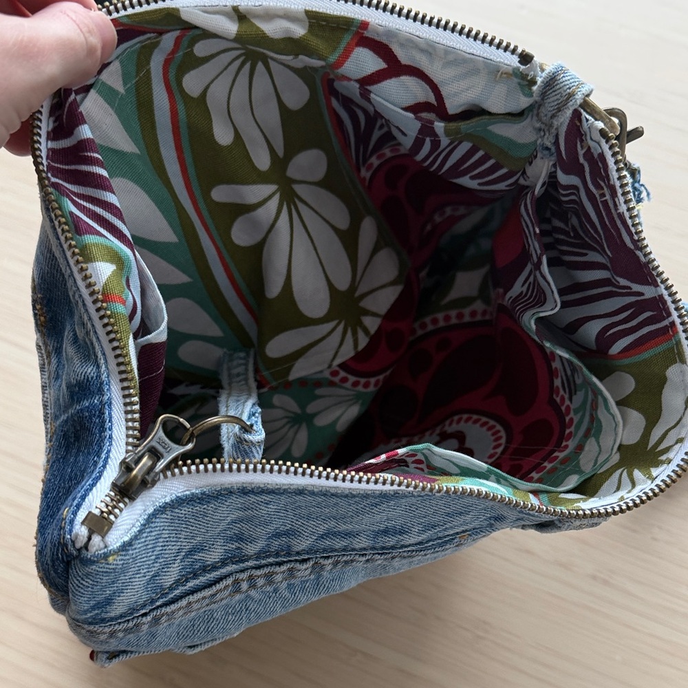 Vintage Levi's Light Blue Denim Pouch/ Clutch - Picture 2 of 3